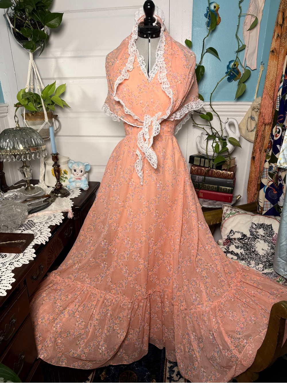 Handmade 1960s (?) XS Peach Halter Floral Maxi Dress - Picture 3 of 7